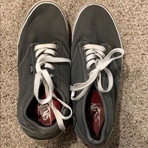 Vans men’s tennis shoes size 11
